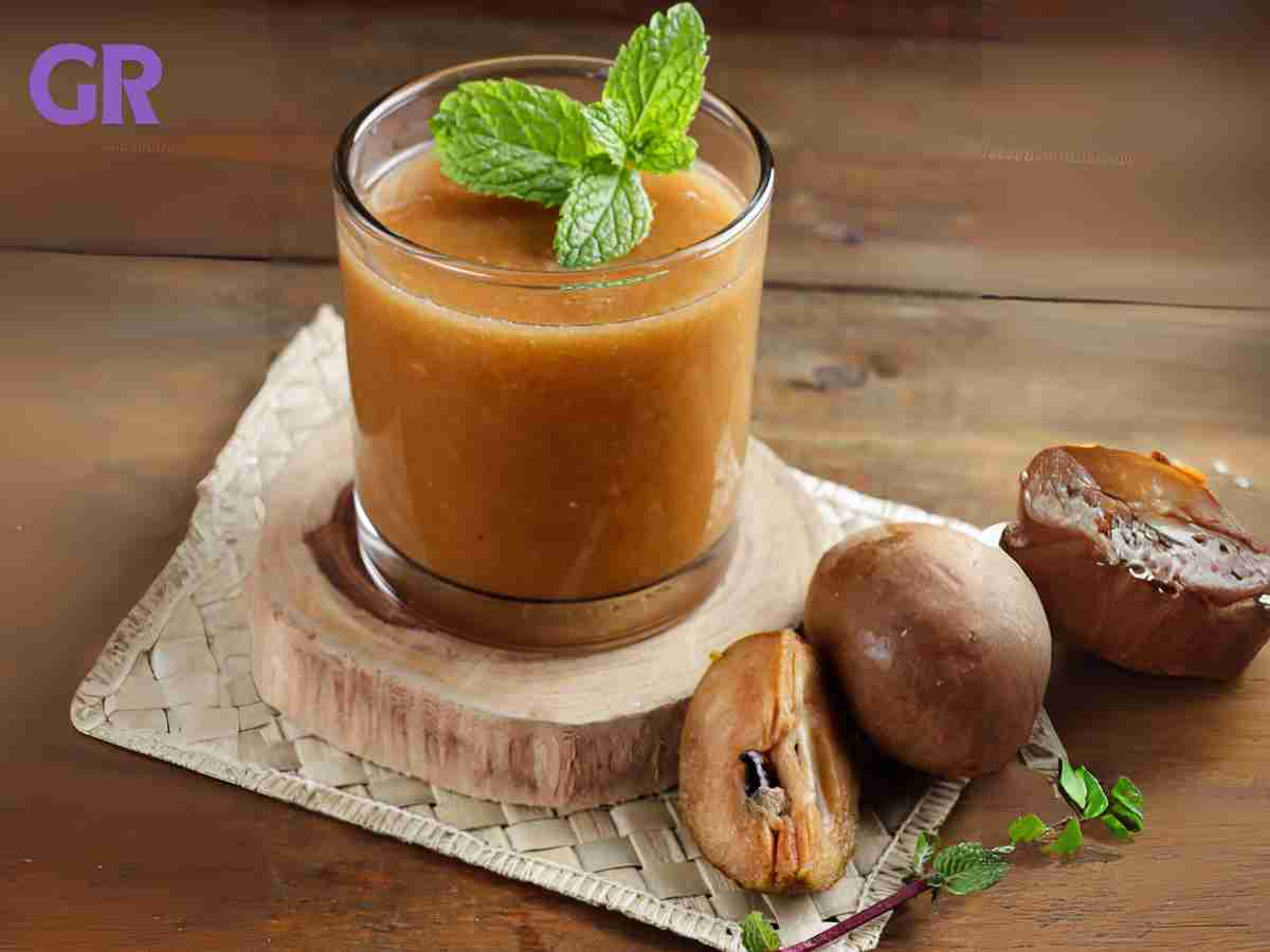 Best Chikoo Milkshake Recipe 2024