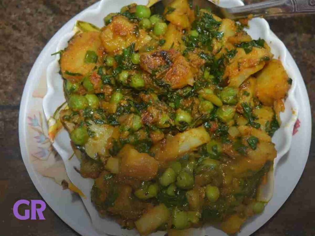 Easy Methi Aloo Mutter Recipe in Gujarati 2024